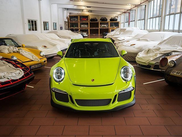 Возможно это самая крутая ливрея для Porsche 911 GT3 RS